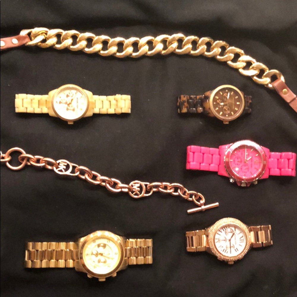 Lot Michael Kors watches and bracelets